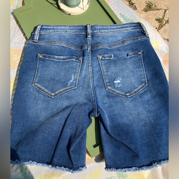 EUC kancan high rise raw hem button fly shorts m $55 - Picture 3 of 4